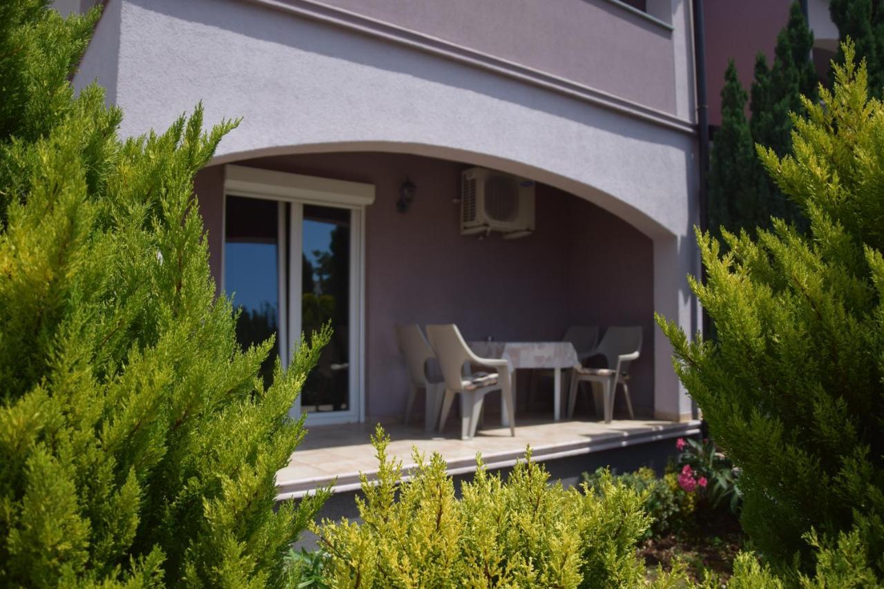 Apartments Vukalovic Medulin Bagian luar foto