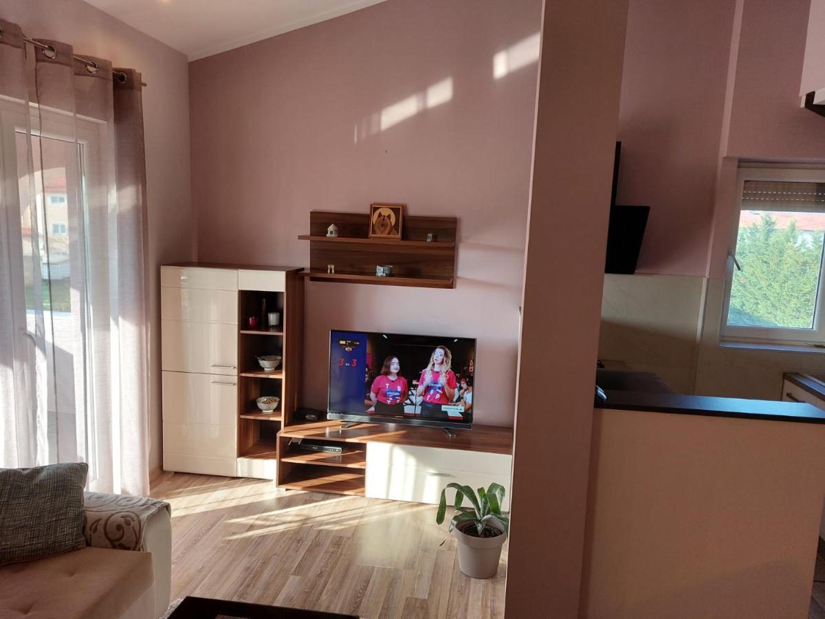 Apartments Vukalovic Medulin Bagian luar foto